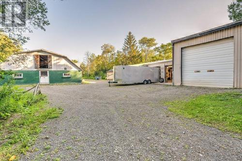 6693 Concession 1 Road, Puslinch, ON - Outdoor With Exterior