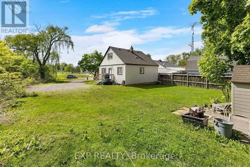 2 Willow Street, St. Catharines, ON - Outdoor