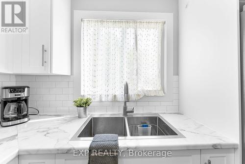 2 Willow Street, St. Catharines, ON - Indoor Photo Showing Kitchen With Double Sink