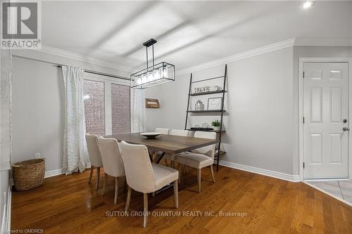 973 Knotty Pine Grove, Mississauga, ON - Indoor Photo Showing Dining Room