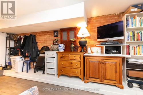 108 Seaton Street, Toronto, ON - Indoor