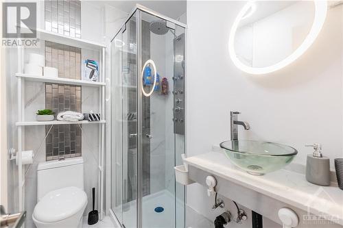 253-259 York Street, Ottawa, ON - Indoor Photo Showing Bathroom