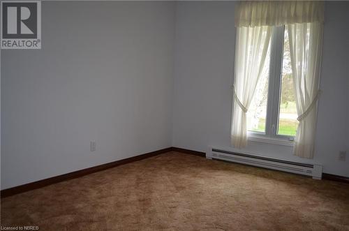 492 Mccarthy Street, Trout Creek, ON - Indoor Photo Showing Other Room