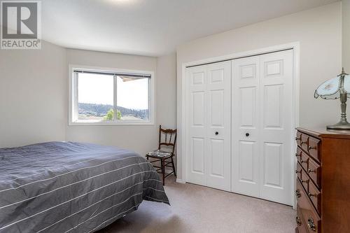 1825 Lipsett Court, Kelowna, BC - Indoor Photo Showing Bedroom