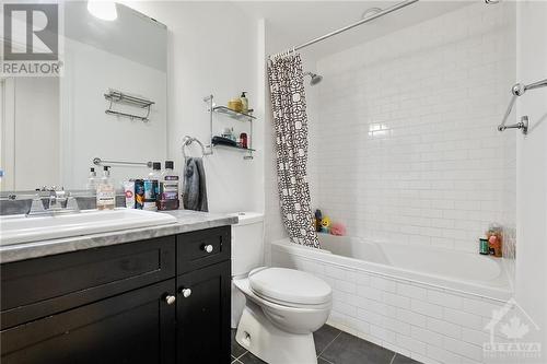 950 Marguerite Avenue Unit#109, Ottawa, ON - Indoor Photo Showing Bathroom