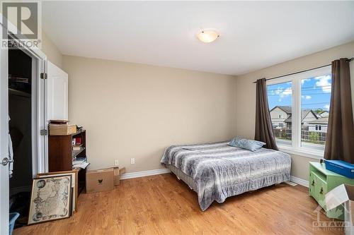 1172 South Russell Road, Russell, ON - Indoor Photo Showing Bedroom