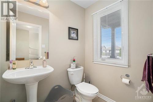 1172 South Russell Road, Russell, ON - Indoor Photo Showing Bathroom