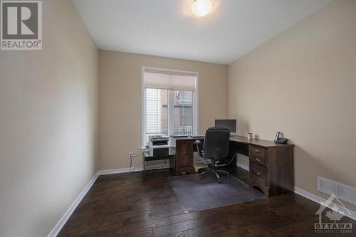 ground floor office/den with double doors - 570 Pinawa Circle, Ottawa, ON - Indoor Photo Showing Office