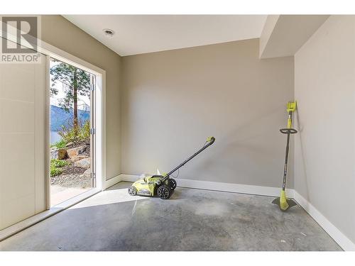 1690 Travertine Drive, Lake Country, BC - Indoor Photo Showing Other Room