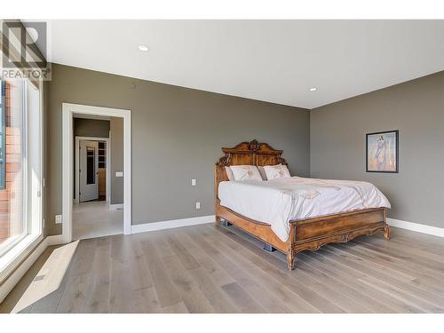 1690 Travertine Drive, Lake Country, BC - Indoor Photo Showing Bedroom