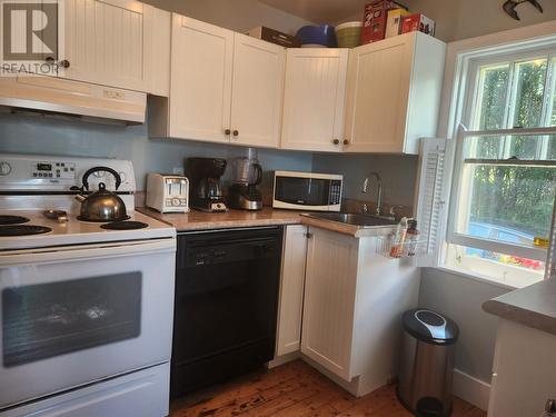 68 Southside Lower Road, Carbonear, NL - Indoor Photo Showing Kitchen