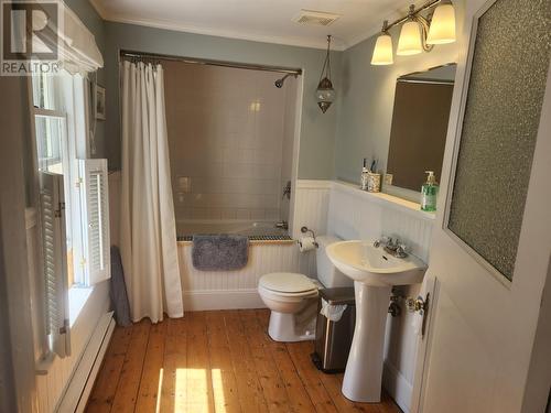 68 Southside Lower Road, Carbonear, NL - Indoor Photo Showing Bathroom