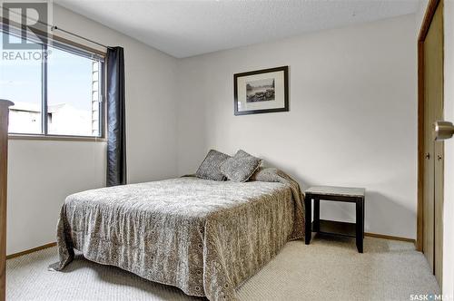 6513 Rochdale Boulevard, Regina, SK - Indoor Photo Showing Bedroom