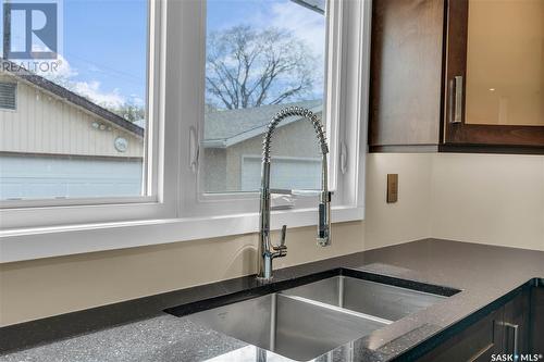 1005 Shannon Road, Regina, SK - Indoor Photo Showing Kitchen With Double Sink