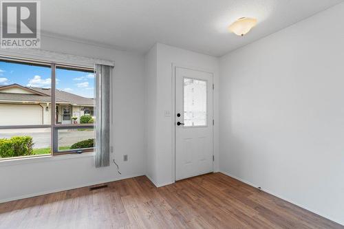 151 8Th Avenue Sw Unit# 18 Lot# 18, Salmon Arm, BC - Indoor Photo Showing Other Room