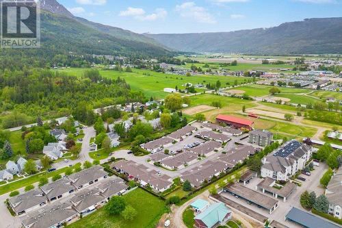 151 8Th Avenue Sw Unit# 18, Salmon Arm, BC - Outdoor With View