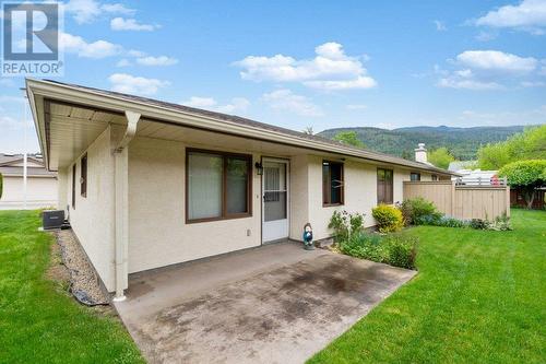 151 8Th Avenue Sw Unit# 18, Salmon Arm, BC - Outdoor