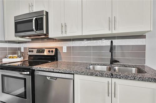 350 Concession Street|Unit #101, Hamilton, ON - Indoor Photo Showing Kitchen With Double Sink With Upgraded Kitchen