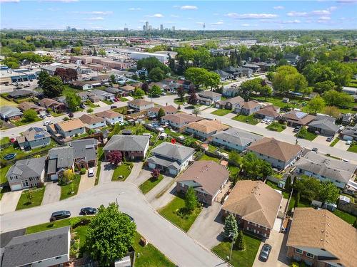 7720 Yvette Crescent, Niagara Falls, ON - Outdoor With View