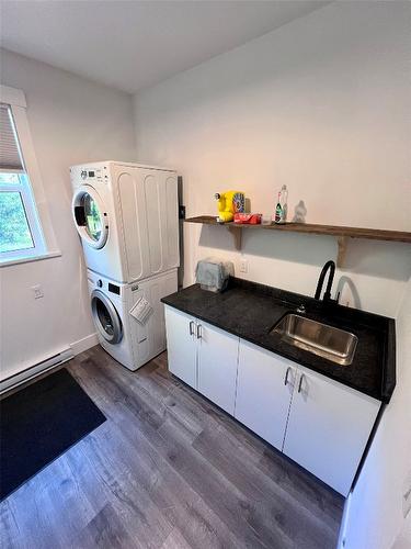 2531 Coalmont Road, Tulameen, BC - Indoor Photo Showing Laundry Room