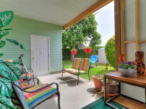 120-1255 Raymer Avenue, Kelowna, BC - Outdoor With Deck Patio Veranda With Exterior