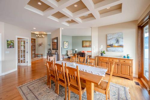 17019 Lakeshore Drive, Summerland, BC - Indoor Photo Showing Dining Room