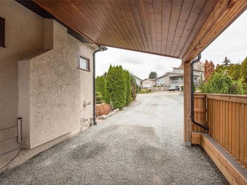 3082 Jolinda Court, Lake Country, BC - Outdoor With Exterior