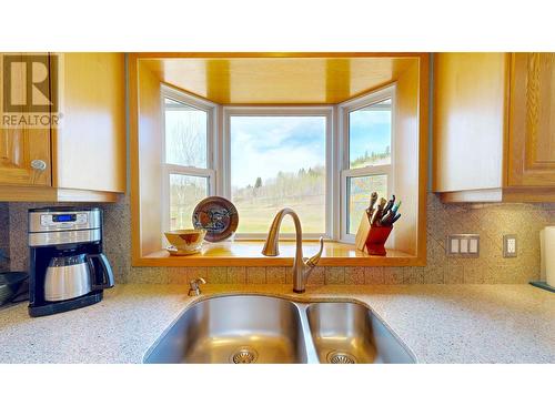 4221 Lodge Road, Lac La Hache, BC - Indoor Photo Showing Kitchen With Double Sink