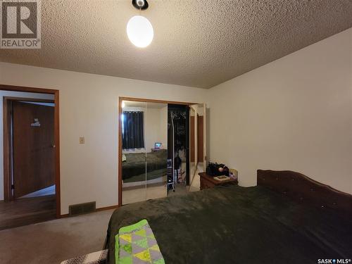 156 9Th Avenue E, Unity, SK - Indoor Photo Showing Other Room