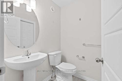 1 Ambrosia Path, St. Thomas, ON - Indoor Photo Showing Bathroom