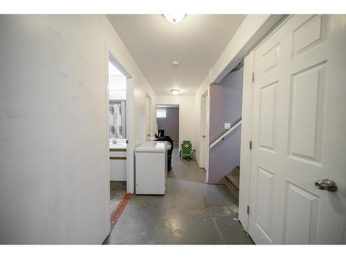 A - 212 10Th Street S, Cranbrook, BC - Indoor Photo Showing Other Room