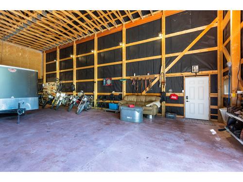 949 St Mary Lake Road, Kimberley, BC - Indoor Photo Showing Garage