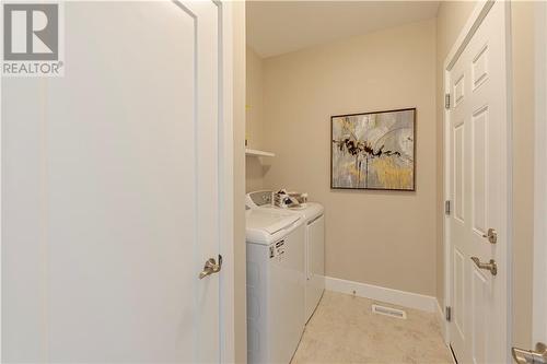 10 Ben Tekamp Terrace, Brockville, ON - Indoor Photo Showing Laundry Room