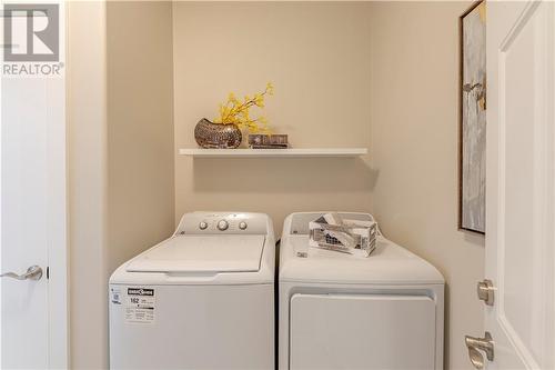 10 Ben Tekamp Terrace, Brockville, ON - Indoor Photo Showing Laundry Room