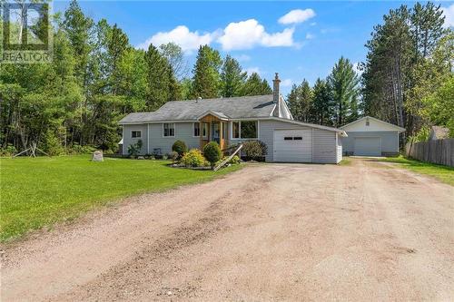 11864 Round Lake Road, Pembroke, ON - Outdoor