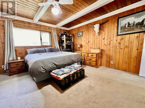 6028 West Fraser Road, Williams Lake, BC - Indoor Photo Showing Bedroom