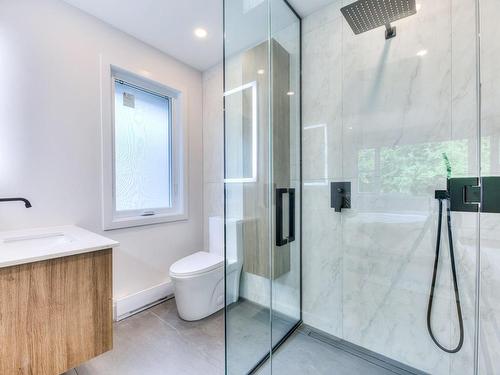 Salle de bains attenante Ã  la CCP - 456 Av. Melbourne, Mont-Royal, QC - Indoor Photo Showing Bathroom