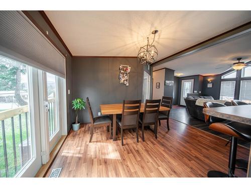 2130 33Rd Avenue N, Cranbrook, BC - Indoor Photo Showing Dining Room