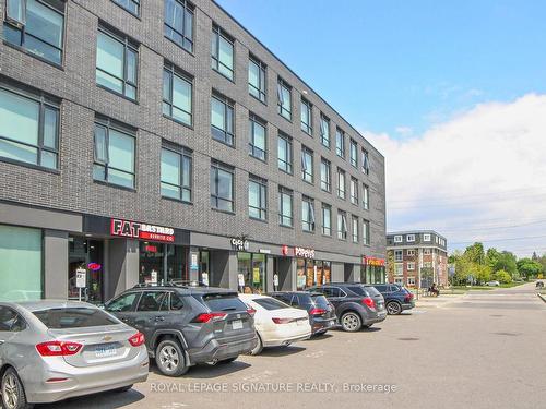 49-1740 Simcoe St, Oshawa, ON - Outdoor