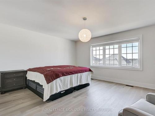187 Ben Sinclair Ave, East Gwillimbury, ON - Indoor Photo Showing Bedroom