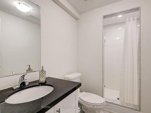 187 Ben Sinclair Ave, East Gwillimbury, ON - Indoor Photo Showing Bathroom