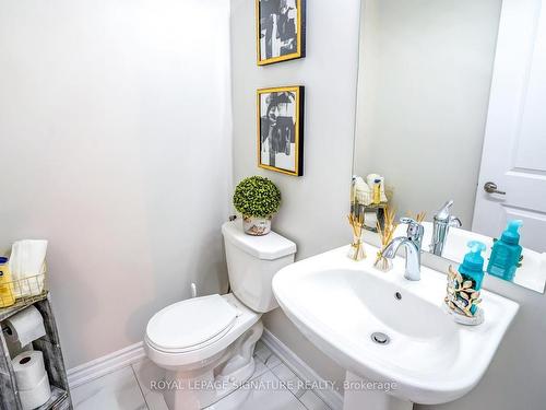 22 Westlake Cres, Bradford West Gwillimbury, ON - Indoor Photo Showing Bathroom