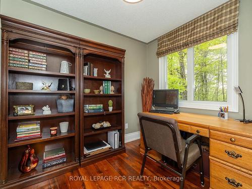 714329 Baseline Rd, Grey Highlands, ON - Indoor Photo Showing Office