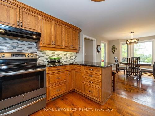 714329 Baseline Rd, Grey Highlands, ON - Indoor Photo Showing Kitchen