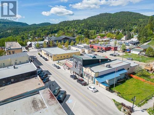 2063 Washington Street, Rossland, BC 