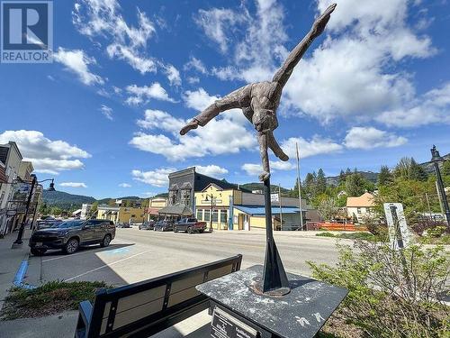 2063 Washington Street, Rossland, BC 