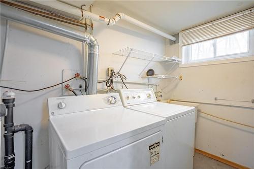 136 Glen Road, Hamilton, ON - Indoor Photo Showing Laundry Room