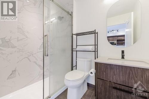 560 Rideau Street Unit#421, Ottawa, ON - Indoor Photo Showing Bathroom