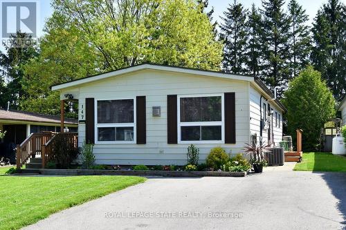 147 Maple Crescent, Hamilton, ON - Outdoor With Facade