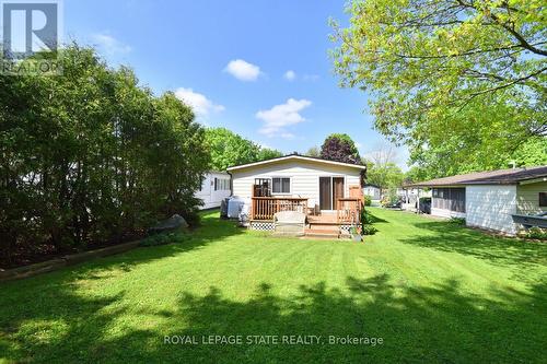 147 Maple Crescent, Hamilton, ON - Outdoor